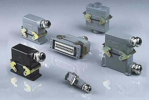 工業連接器怎么選擇才不會出錯 工業連接器"工業連接器怎么選擇才不會出錯"/